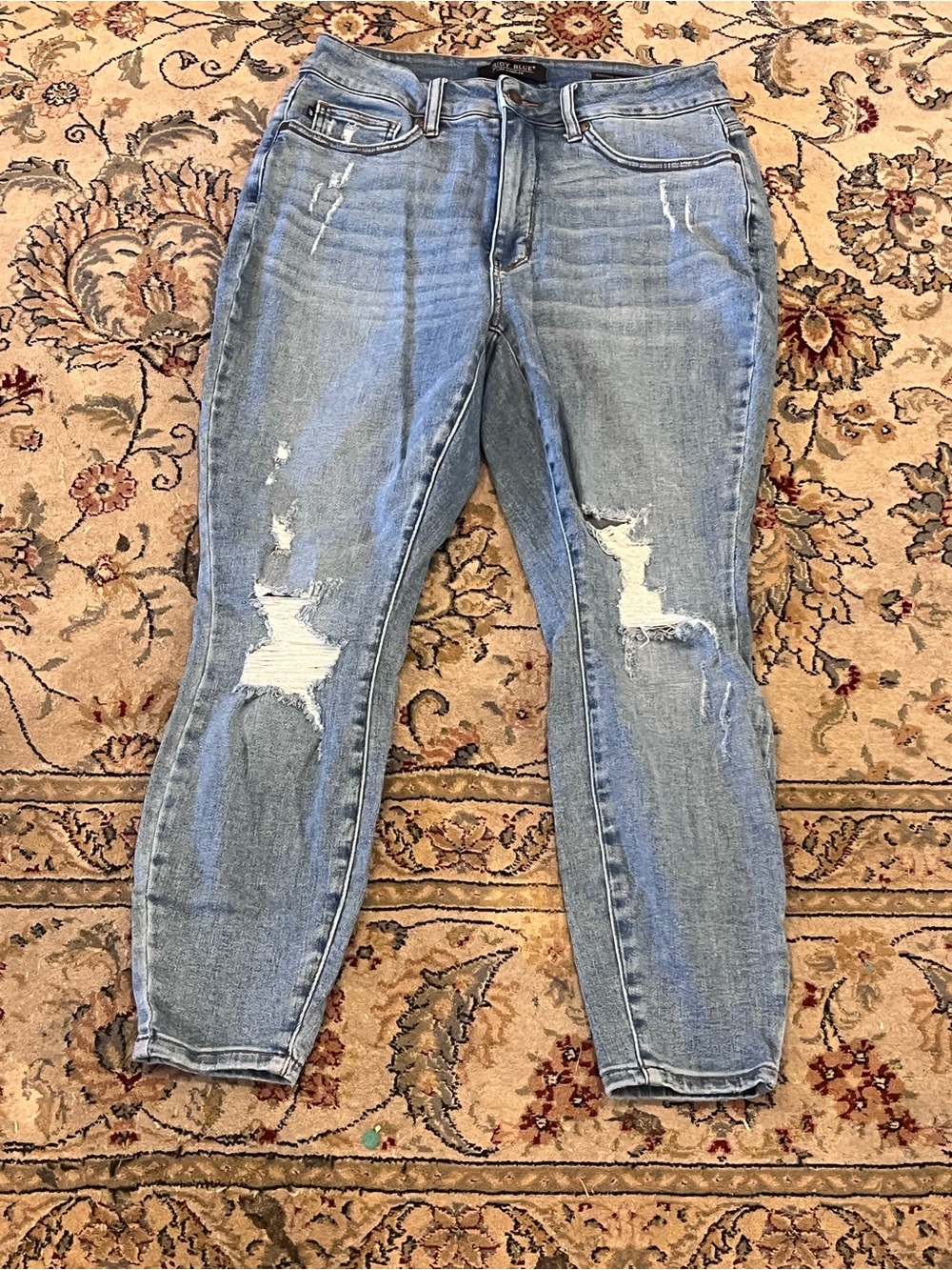 Ladies size 14- Judy Blue lightly distressed skinny jeans-control top
